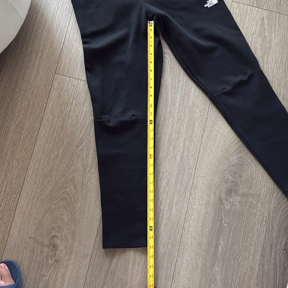 2 Pairs of North Face Black Small And Columbia Khaki Pants Sz 2 - Picture 3 of 13